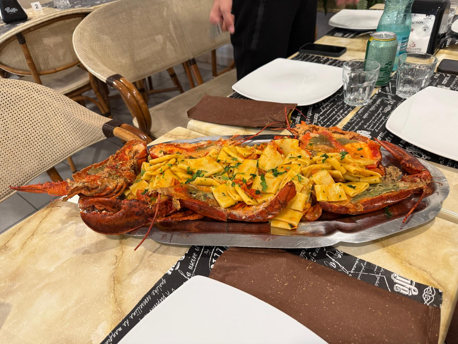 Pappardelle all'astice, piatto da condividere